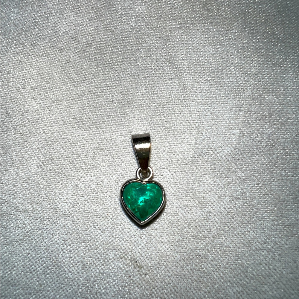 Colombian Emerald Heart Shaped Pendant
